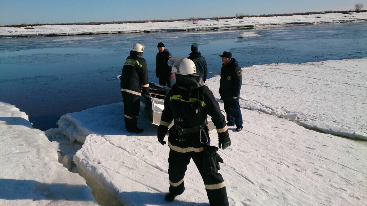 Четверо рыбаков утонули сегодня Балахне (фото и видео с места происшествия)