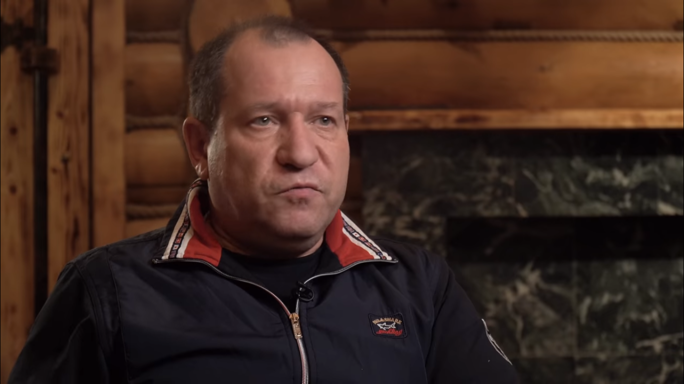 Нижегородского правозащитника Игоря Каляпина исключили из...