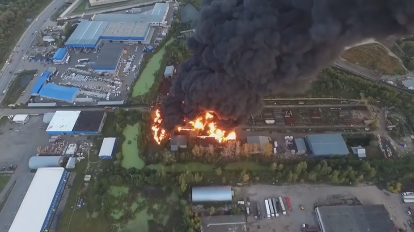 Кудьминская промзона пожар. Пожар в Богородском районе вчера. Кудьминская промзона. Пожар в Кстовской промзоне.